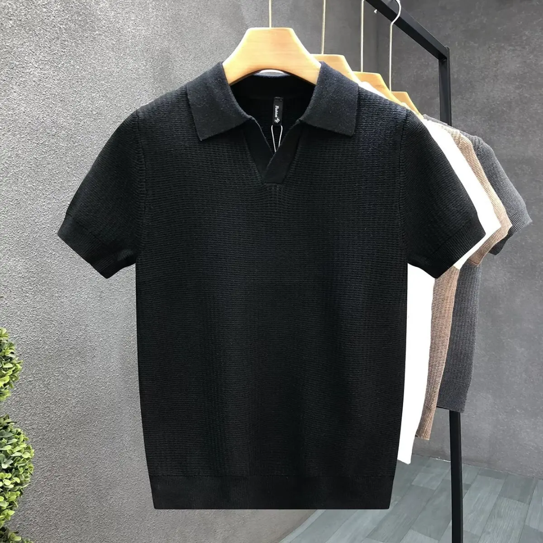 Short Sleeve Knit with Scissors Collar